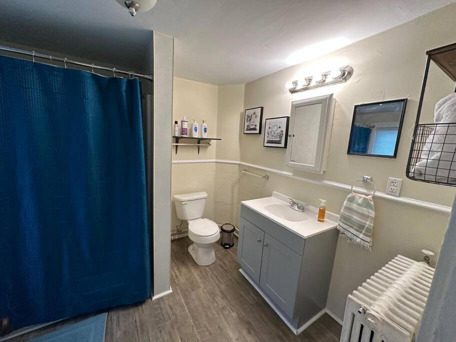 The Yellow Door 3-Bedroom Downtown Near Vt&Ru Radford Exterior foto
